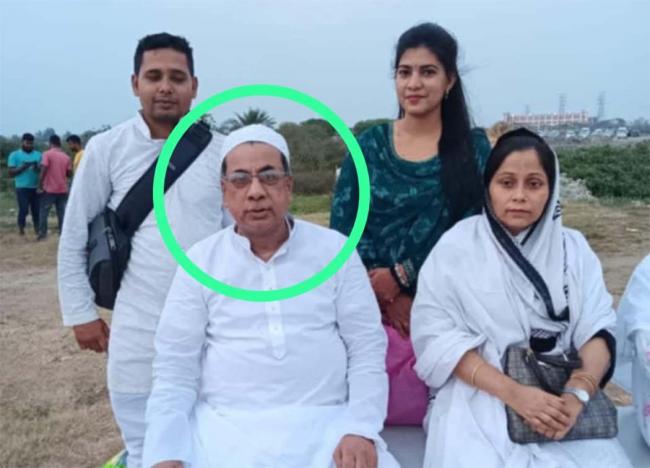 সবুজ গোল চিহ্নিত কথিত ভন্ড পীর এনামুল হক
